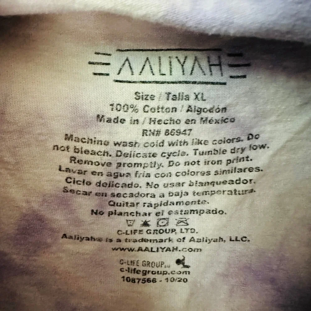 Aaliyah Graphic Tie Dye Cropped T-Shirt Purple White At‎ Your Best Womens XL - Picture 5 of 6